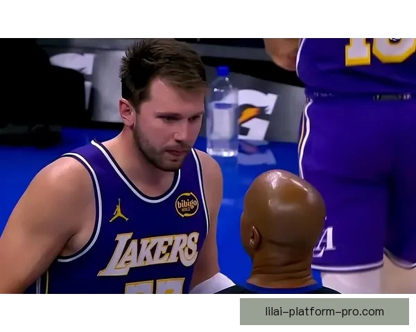 东契奇停赛詹姆斯领队迎战奇才文班冲击马刺九连胜