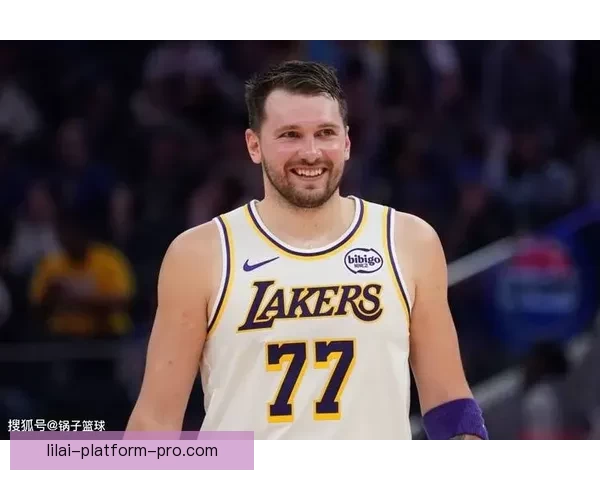 东契奇单月得分突破600再获大奖 詹姆斯转发祝贺称赞表现卓越