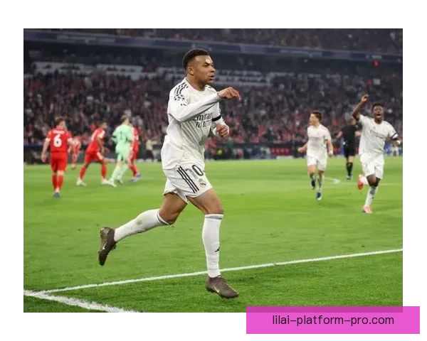 皇马1-2遭绝杀龙赛罗怒批姆巴佩卡马文加称该清洗半支球队