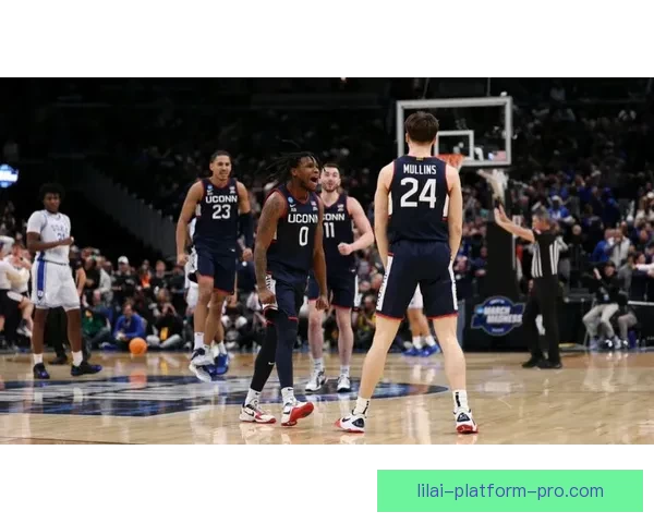 穆林斯谈绝杀杜克时刻 回忆小时候曾梦想站上这关键时刻